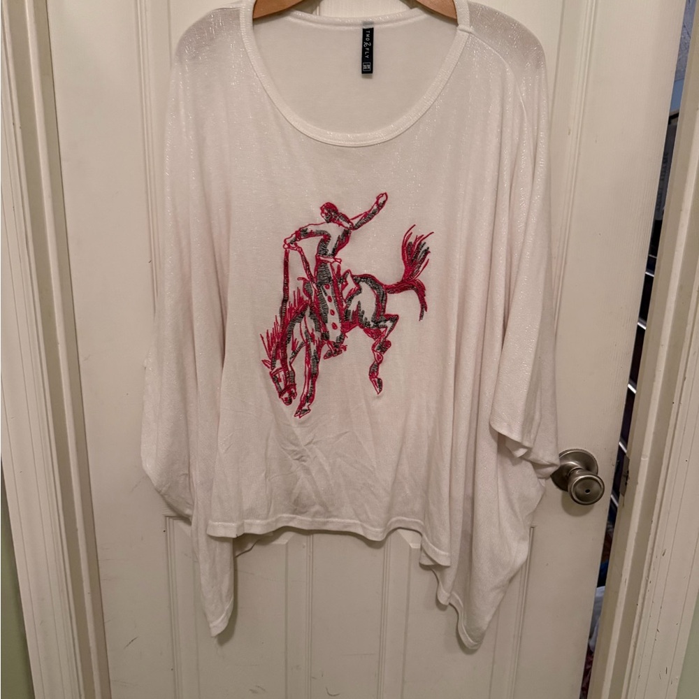 Chic White and Red Graphic Blouse